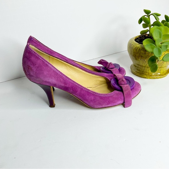 VINTAGE Kate Spade Purple Leather Button Heels - In Great Condition Size 6 W - Picture 2 of 9
